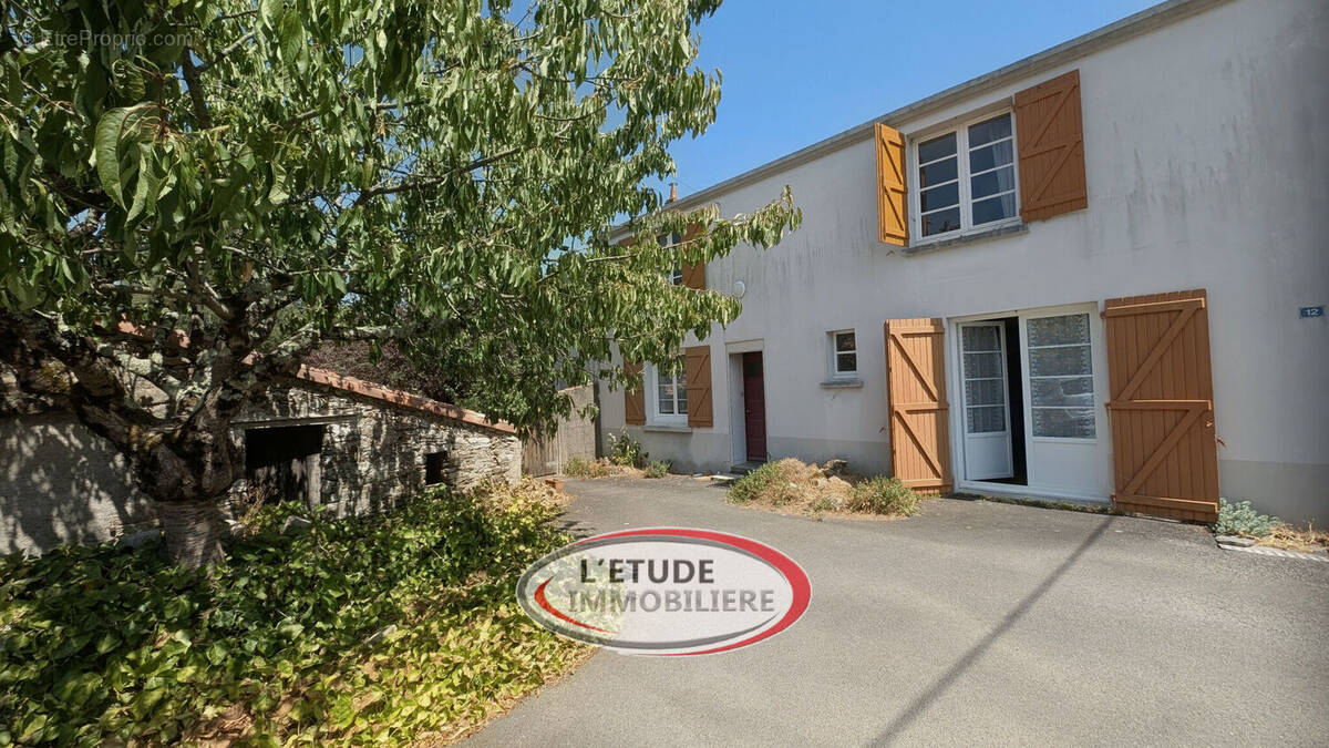 Photo 1 - Maison à CHATEAU-THEBAUD