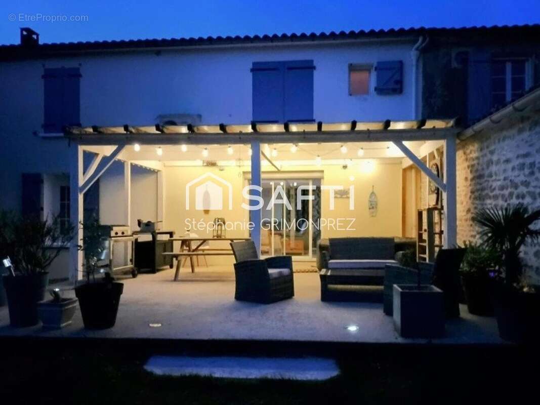 Photo 2 - Maison à LA TAILLEE