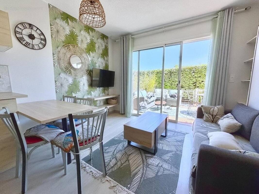 Photo 1 - Appartement à HYERES