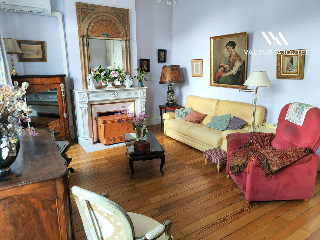 SEJOUR - Appartement à BORDEAUX