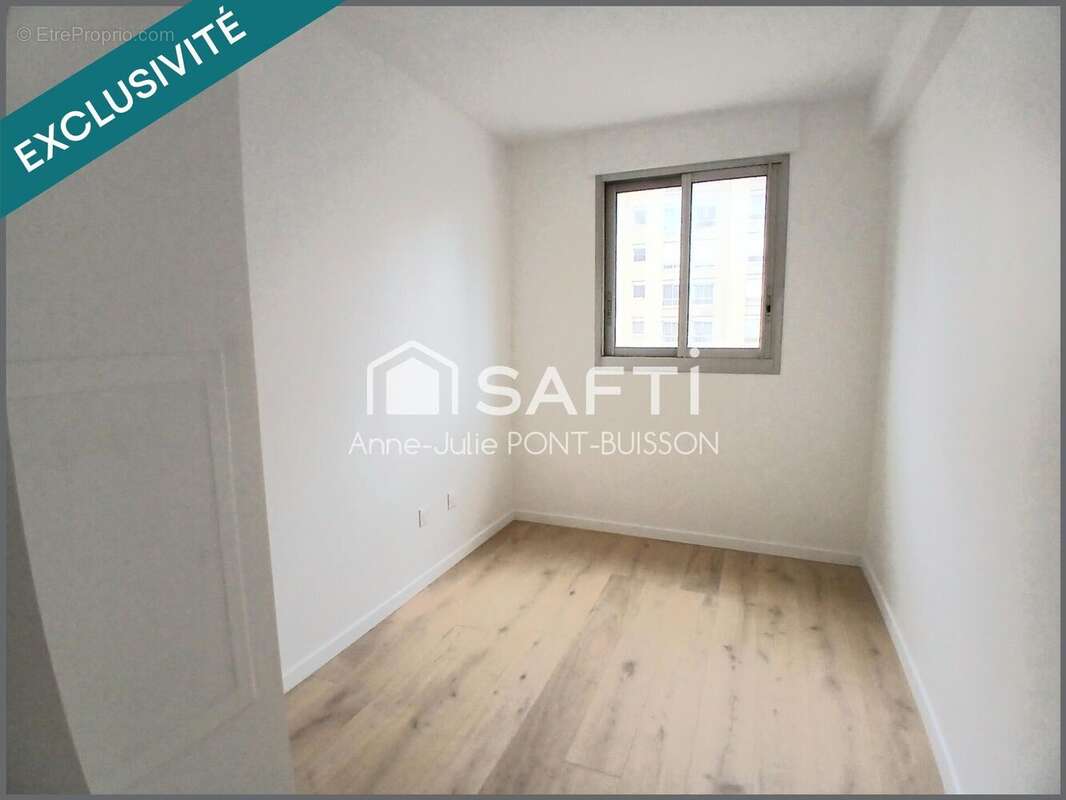 Photo 6 - Appartement à COURBEVOIE