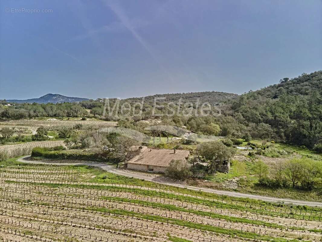 Maison à PLAN-DE-LA-TOUR