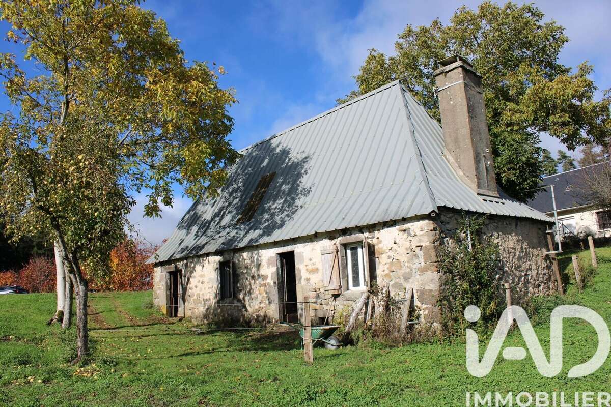 Maison 90 m² à Taussac  - photo 2
