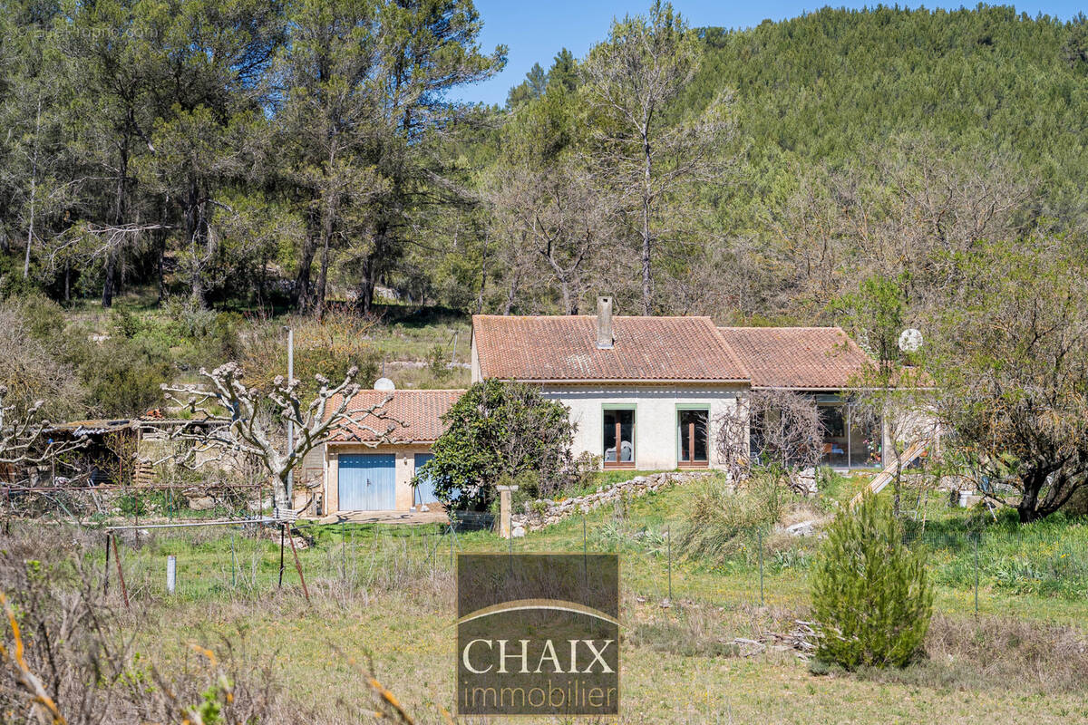 Maison à SAINT-ZACHARIE