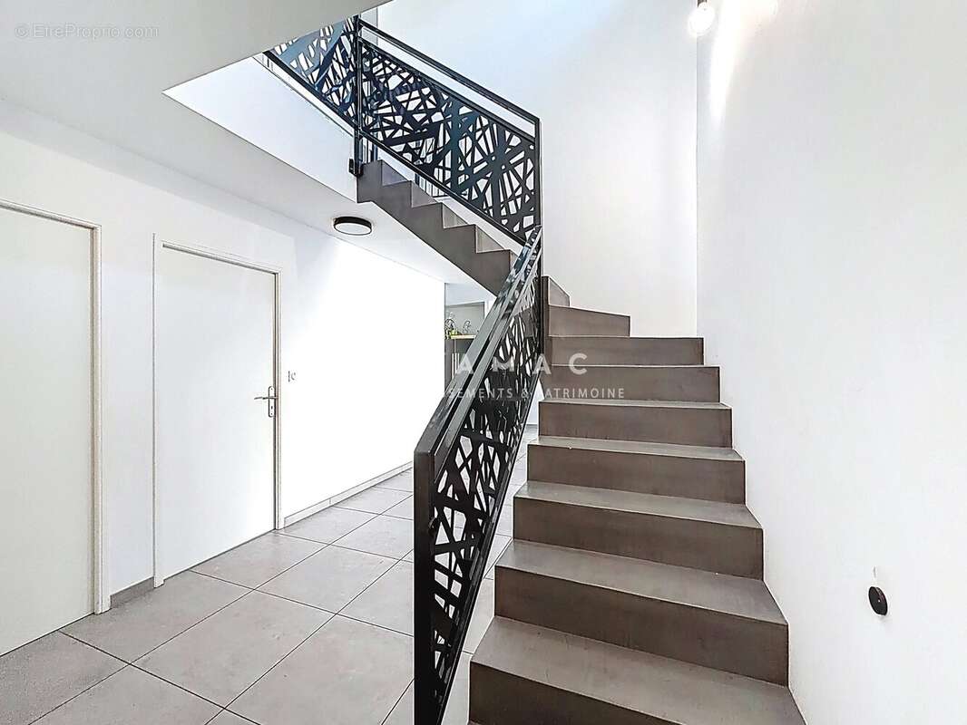 Maison à VILLEFRANCHE-SUR-SAONE