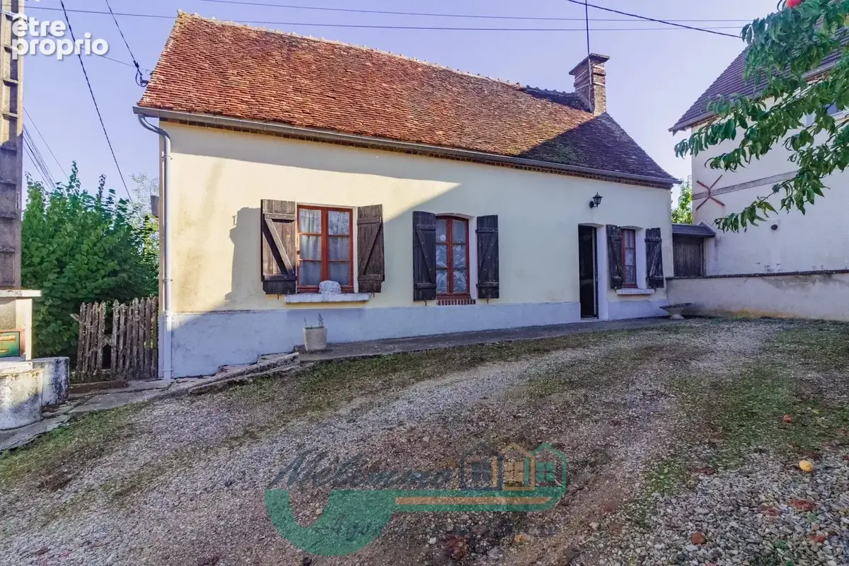 Maison 72 m² à Toucy  - photo 1