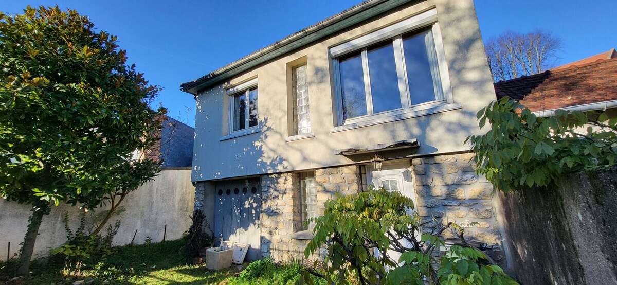 Maison à LE PLESSIS-ROBINSON