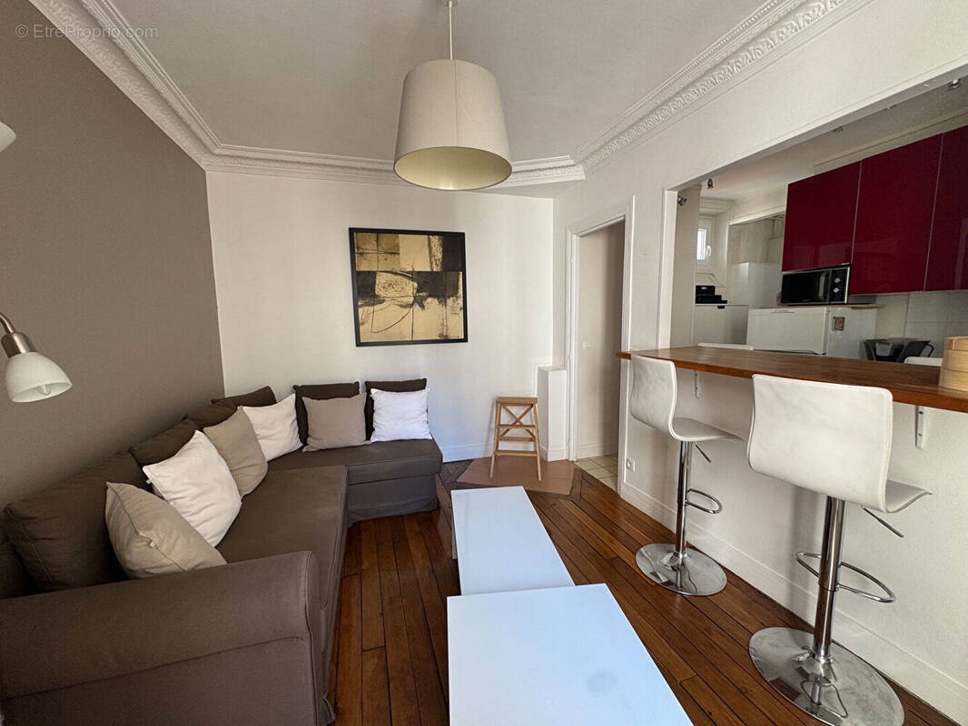 Appartement à PARIS-15E