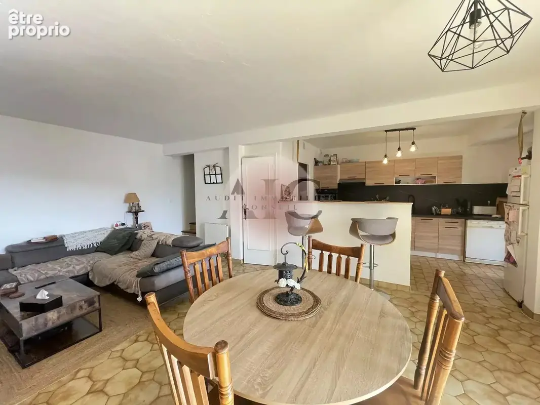 Appartement 4 pièces 104 m² à vendre à Fayence (83440) - photo 3