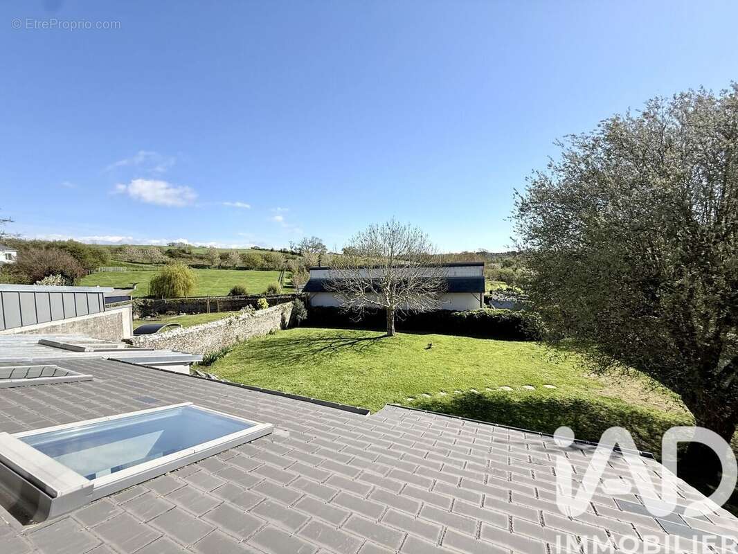 Maison 171 m² à Saint-Pair-Sur-Mer  - photo 6