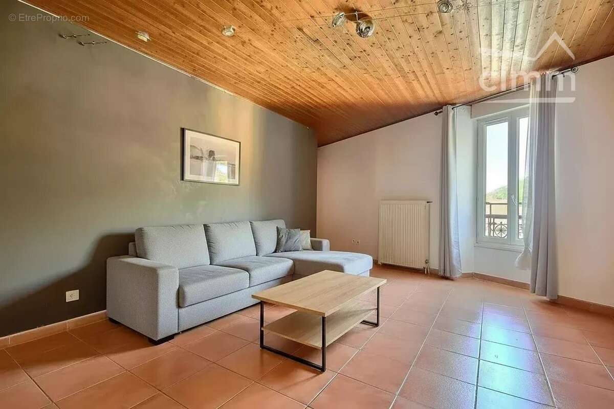 Appartement à VILLARD-BONNOT