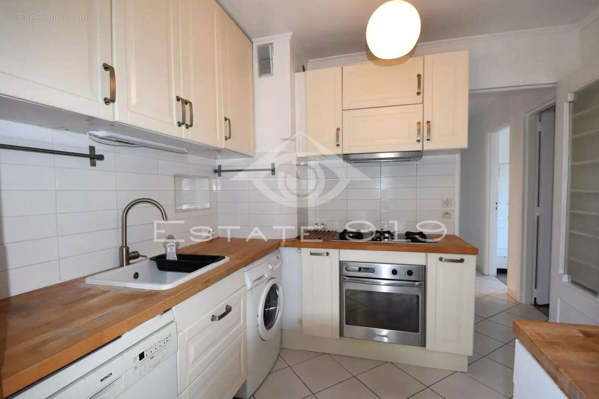 Appartement à LE CANNET