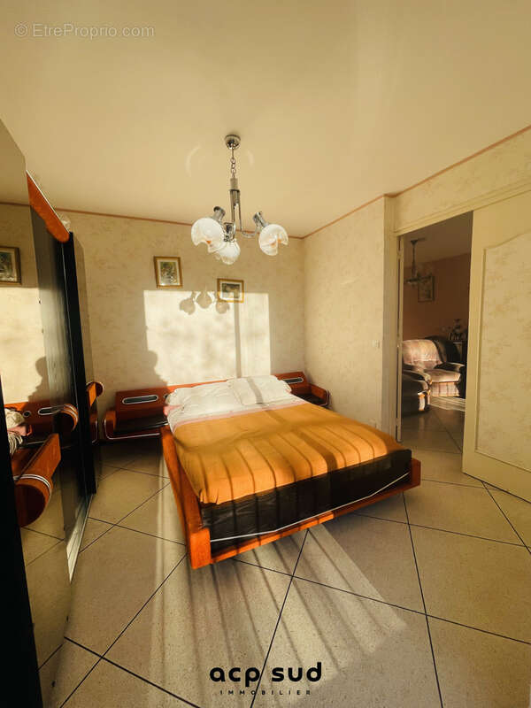 Appartement à MARSEILLE-10E