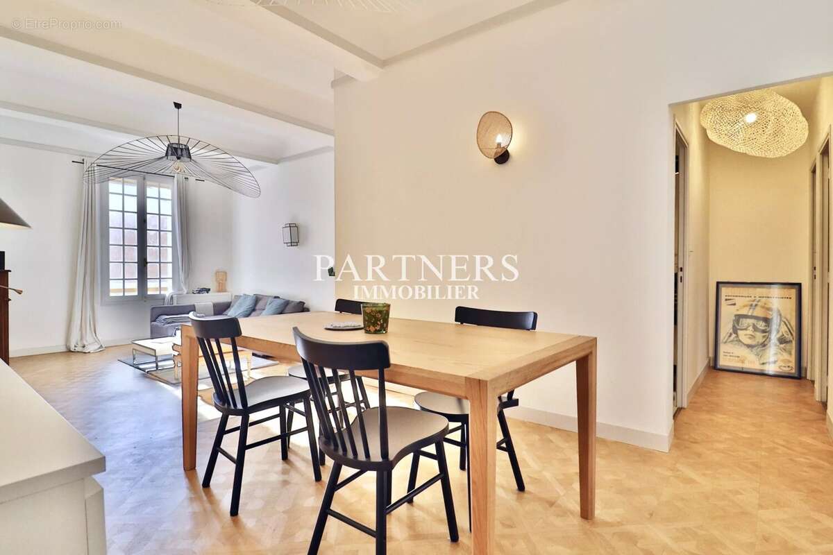 Appartement à AIX-EN-PROVENCE