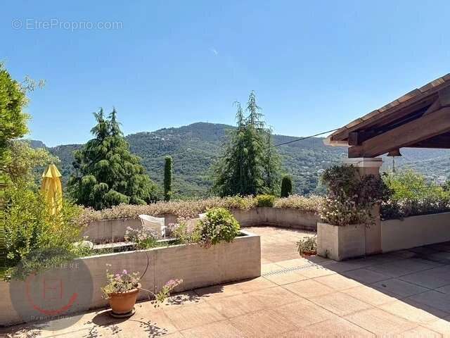 Maison à LES ADRETS-DE-L'ESTEREL