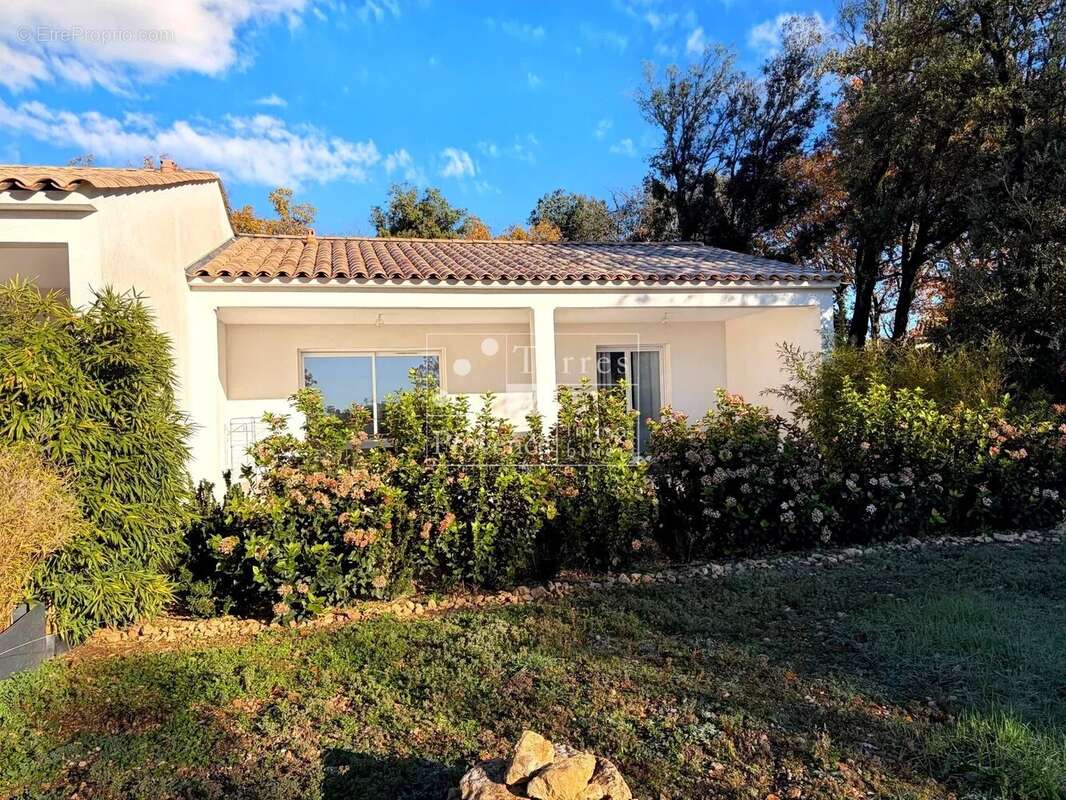 Maison à BAUDINARD-SUR-VERDON