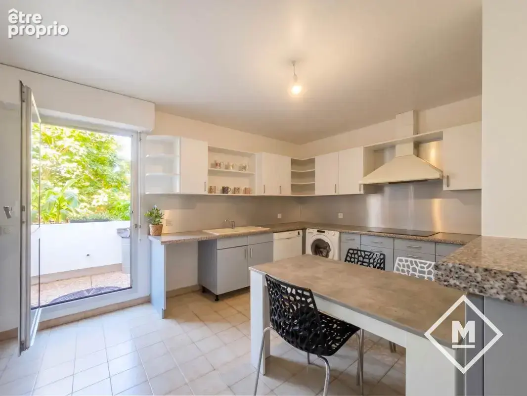 Appartement T4 lumineux à Marseille 9ème, quartier Cabot, avec terrasses et garage - photo 10
