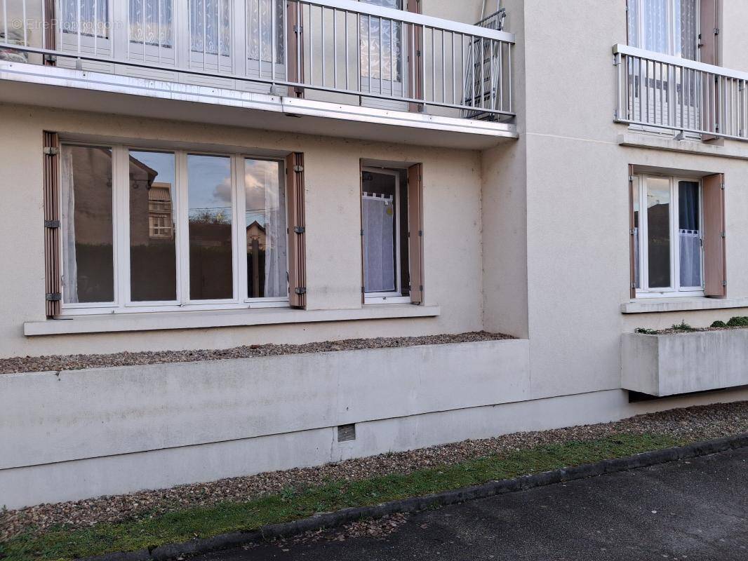 Appartement à COSNE-COURS-SUR-LOIRE