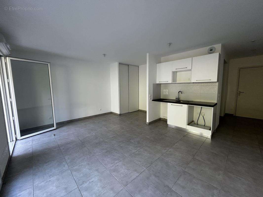 Appartement à MARSEILLE-9E