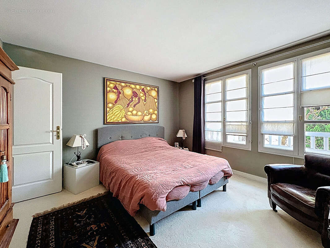 Maison à RUEIL-MALMAISON