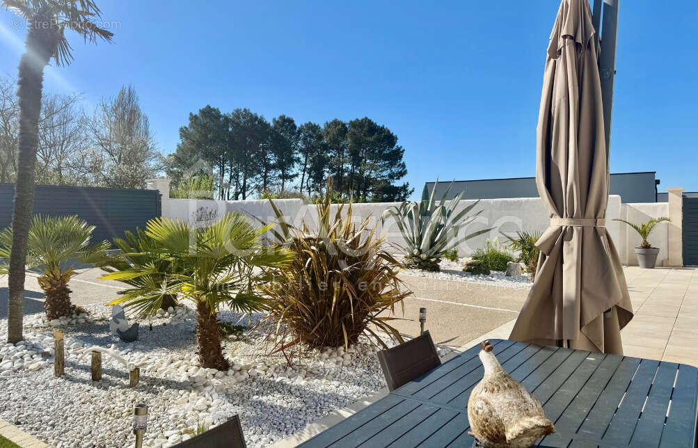 Maison à SAINT-PALAIS-SUR-MER