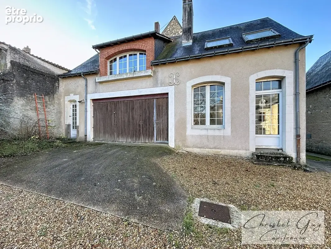 Maison de Maître, coeur de ville MONTVAL-SUR-LOIR (72), 6 chambres, terrain 2090 m² - photo 18