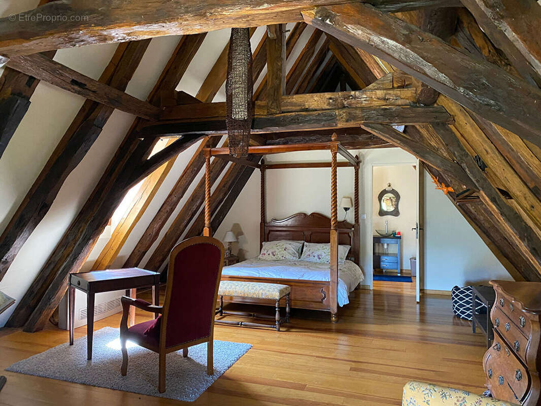 Maison à LES EYZIES-DE-TAYAC-SIREUIL