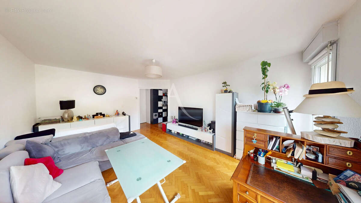 Appartement à LONGJUMEAU