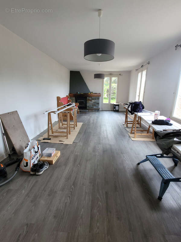 Maison Familiale, sur terrain arboré, idéalement située - photo 2