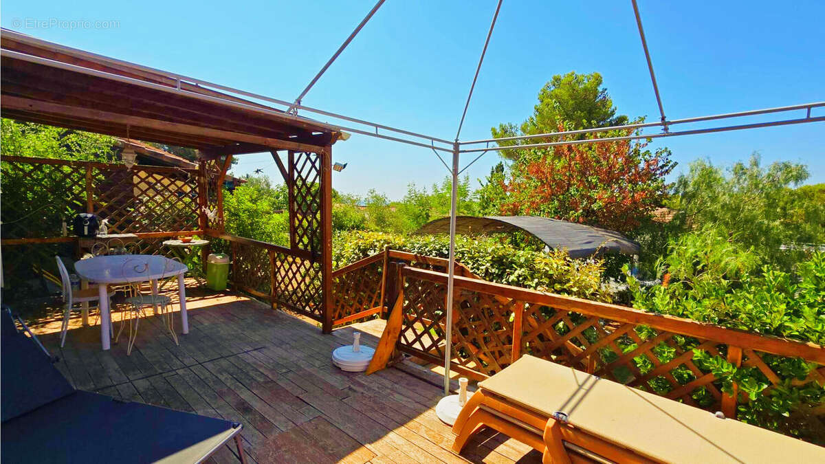 Coup de coeur au Castellet - Mobil-home avec terrain de 215 m² en pleine propriété - photo 9