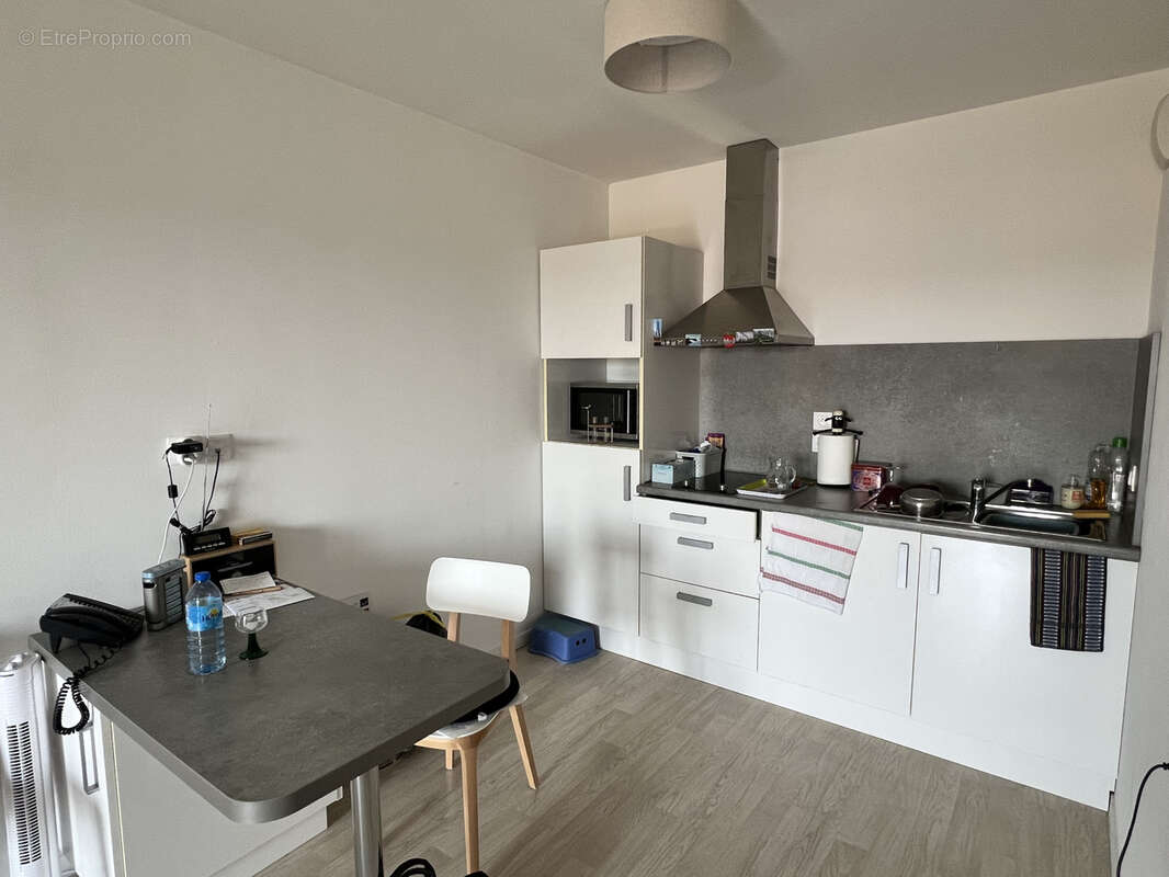 Royan - a vendre appartement t2 loué dans residence services seniors - photo 3