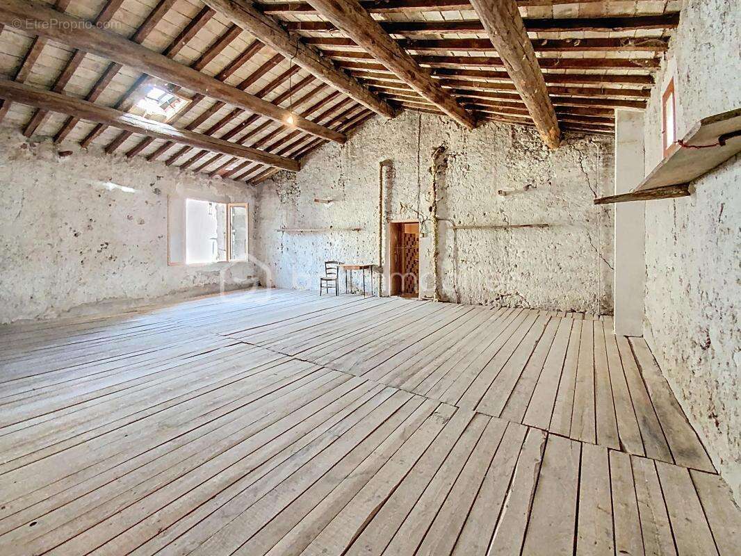 Maison de village au fort potentiel – 263 m² habitables au cœur de Bessan ! - photo 3