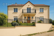 Maison à JOIGNY