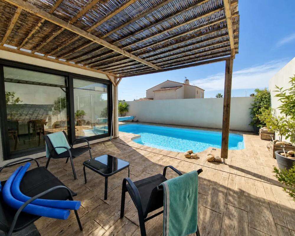 Belle villa contemporaine de 5 pièces de 136 m² à Perpignan Sud - photo 10