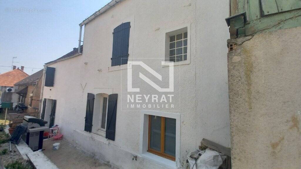 Maison à IVRY-EN-MONTAGNE