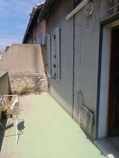 Appartement à MARSEILLE-16E