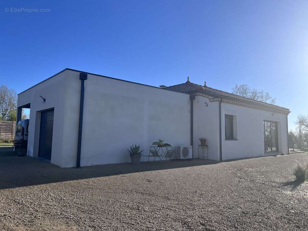 Extérieur - Maison à CAHORS