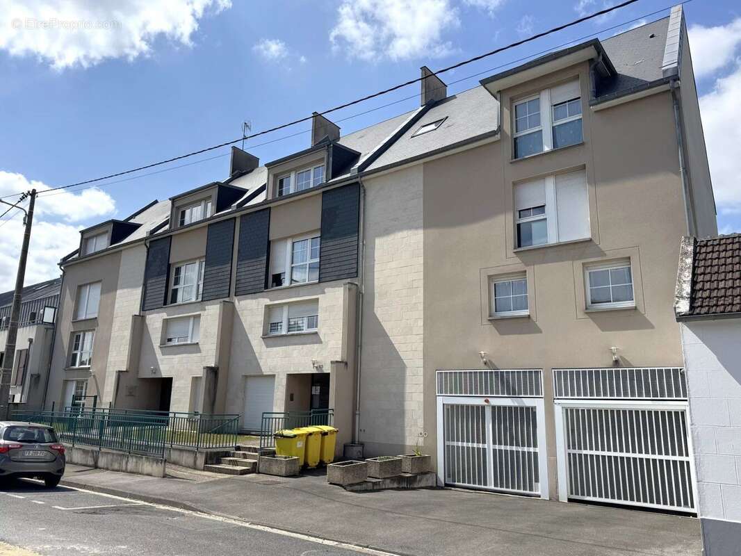 Parking à COMPIEGNE