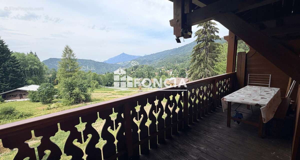 Les Carroz :  T3 de 53 m² au calme, grand balcon et vue panoramique, Secteur du Lay - photo 6