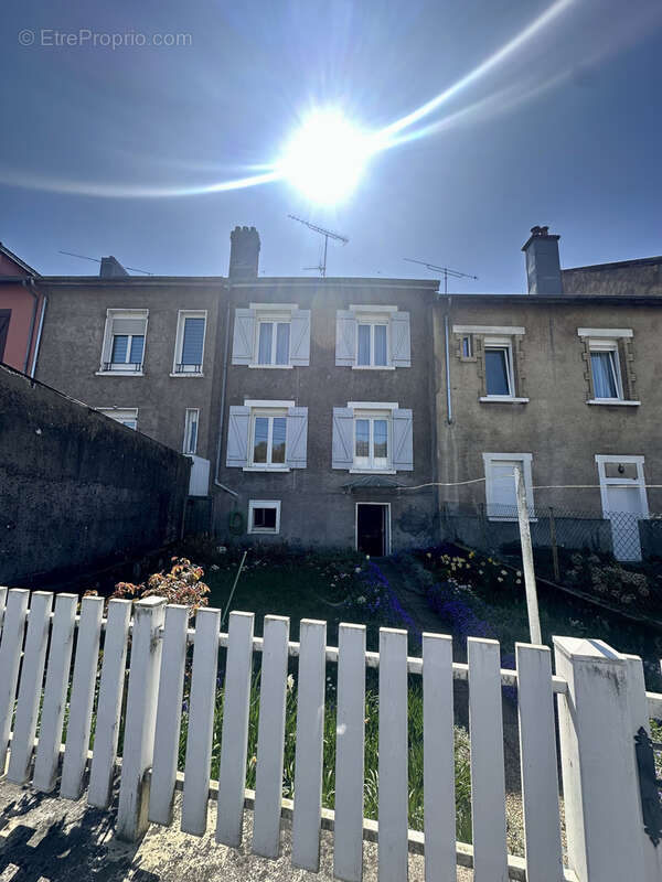 Maison à LONGUYON