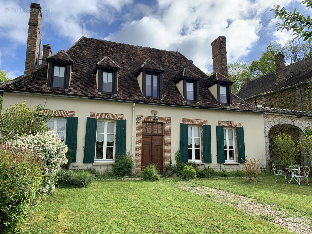 Maison à VALLERY
