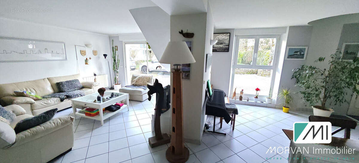 Maison à ORPHIN