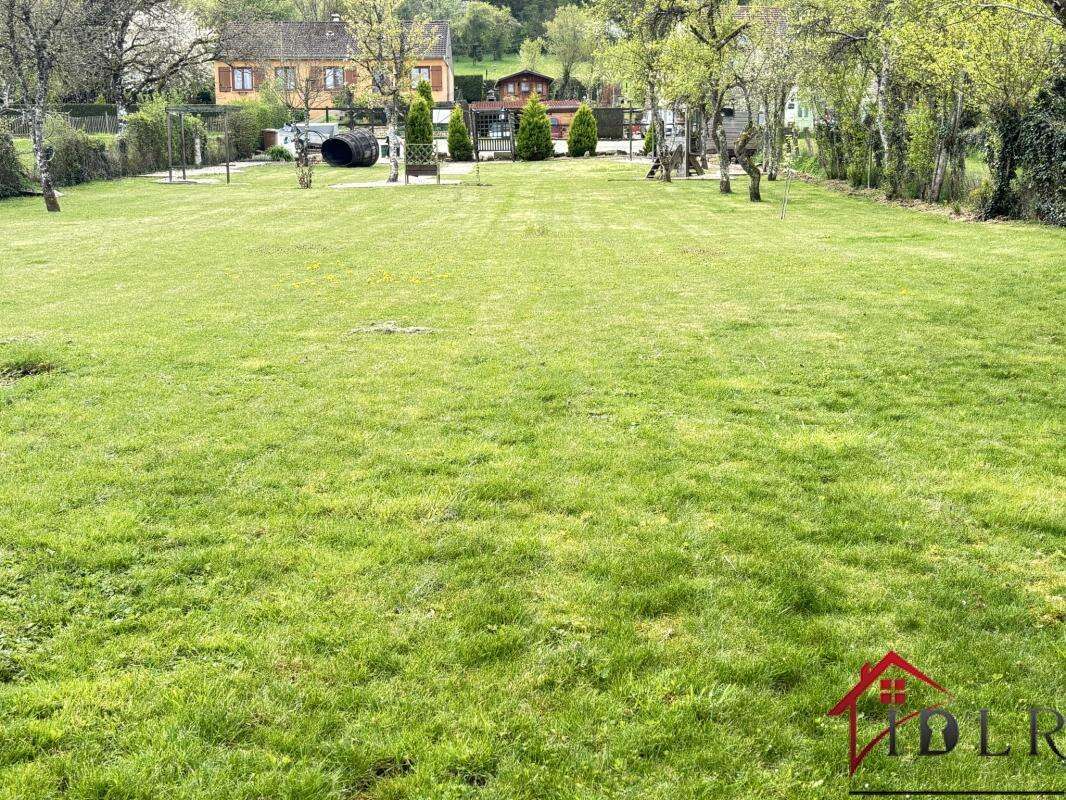 Maison à NEUVELLE-LES-VOISEY