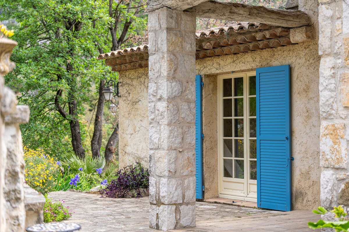 Maison à LA COLLE-SUR-LOUP