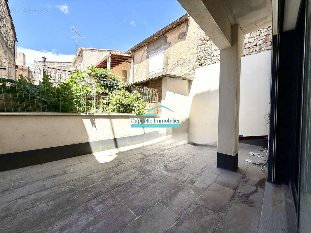 Maison à COURNONTERRAL