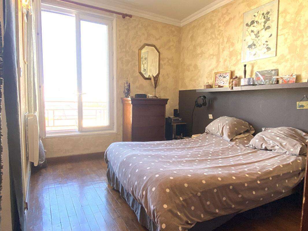 Appartement à VILLEJUIF