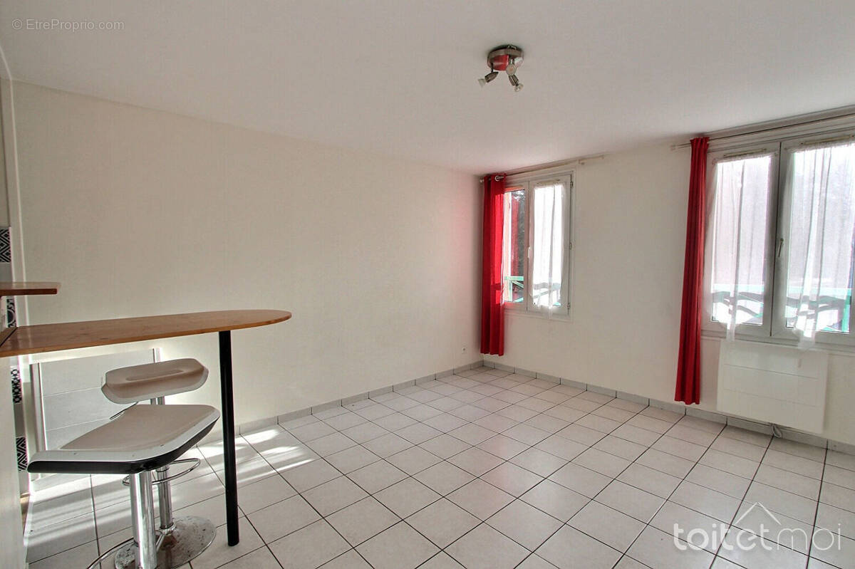Appartement à CHEVREUSE