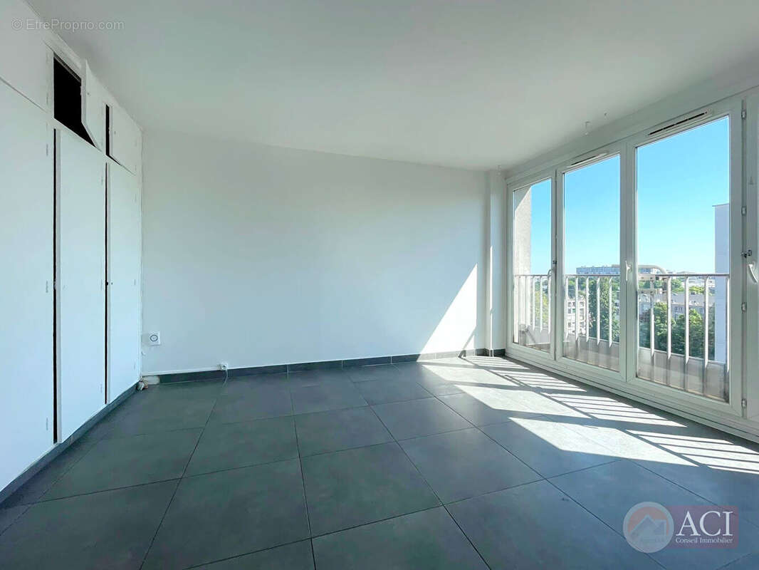 Appartement à GARGES-LES-GONESSE