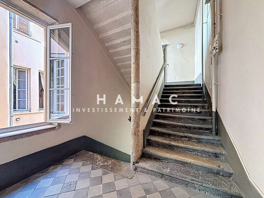 Appartement à LYON-1E