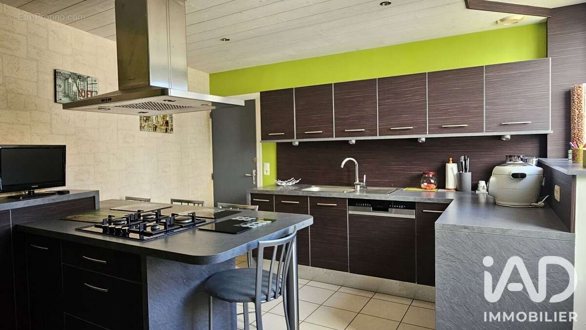 Photo 5
